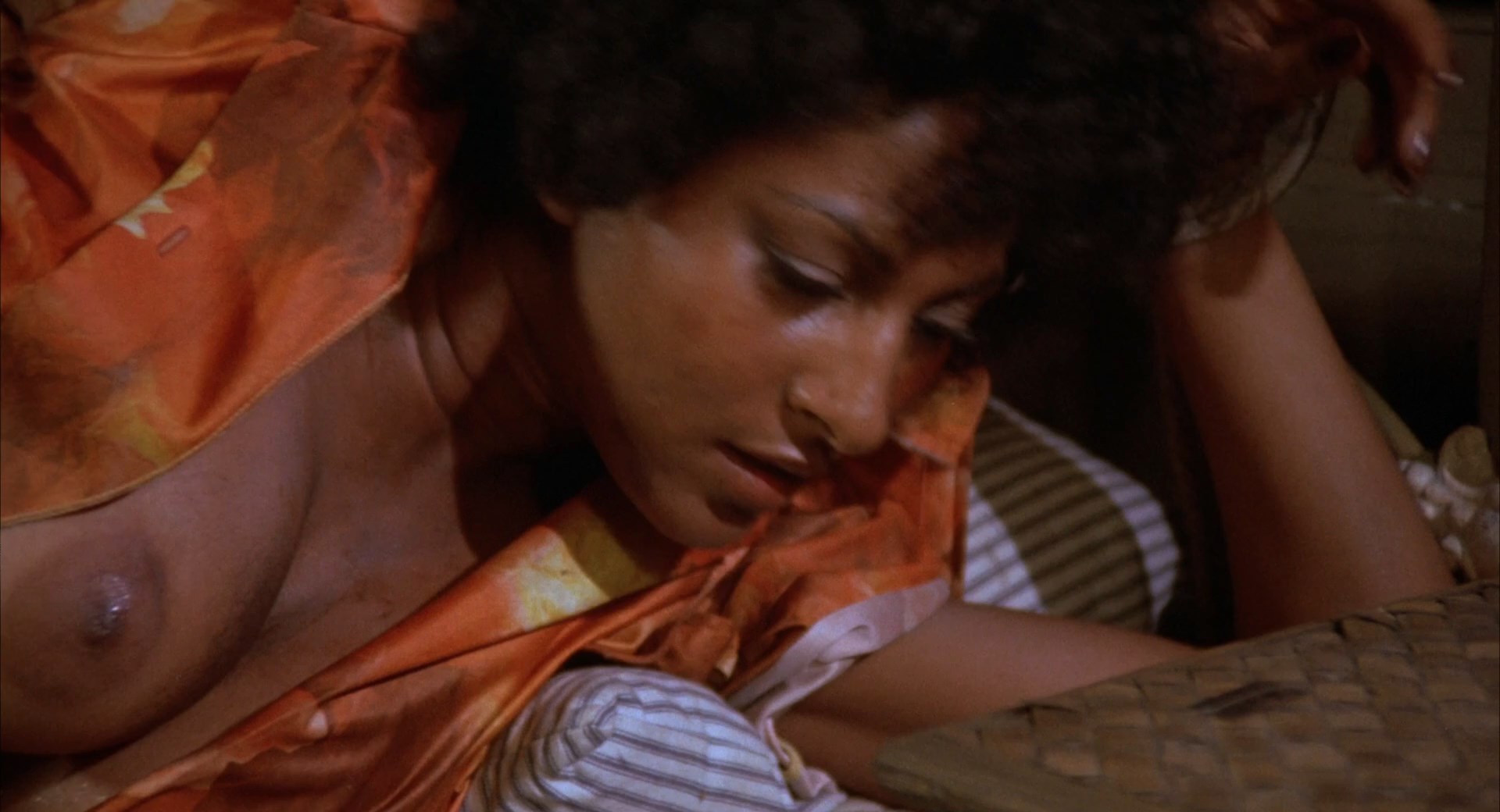 Pam Grier, Foxy Brown (1974) Just Rape Her